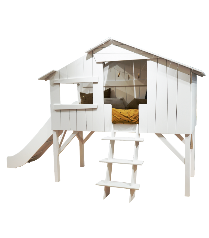Hochbett Im Baumhaus Look Mit Rutsche